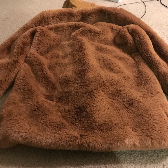 Zara faux fur teddy bear coat - Picture 5 of 8